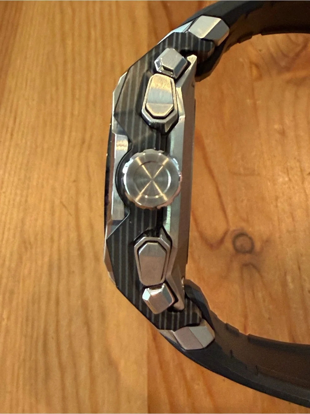 Casio MTG-B4000 Watch